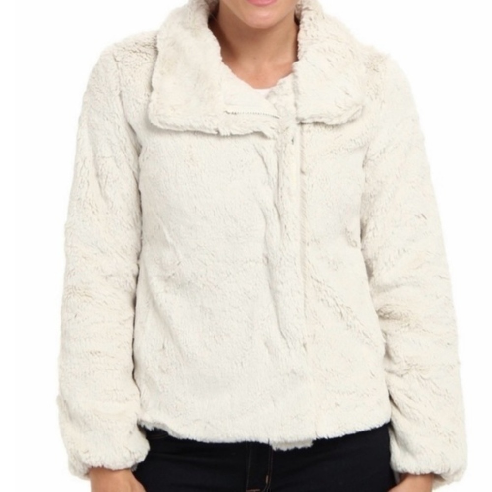 NOT FOR SALE
Patagonia Pelage Faux Fur Sherpa Cozy Zip Jacket Small